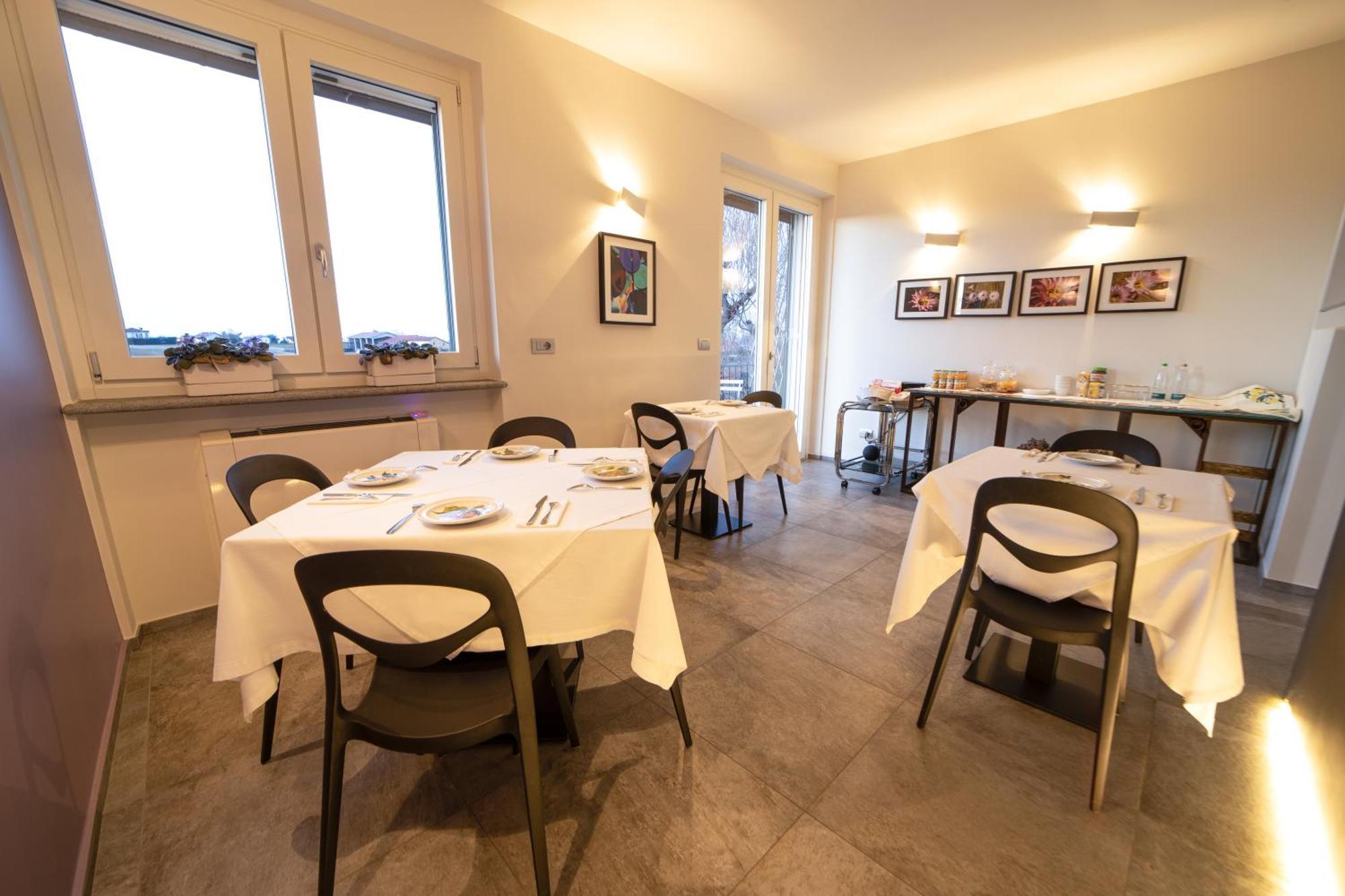 Cascina Belmonte Bed & Breakfast Fossano Exterior photo